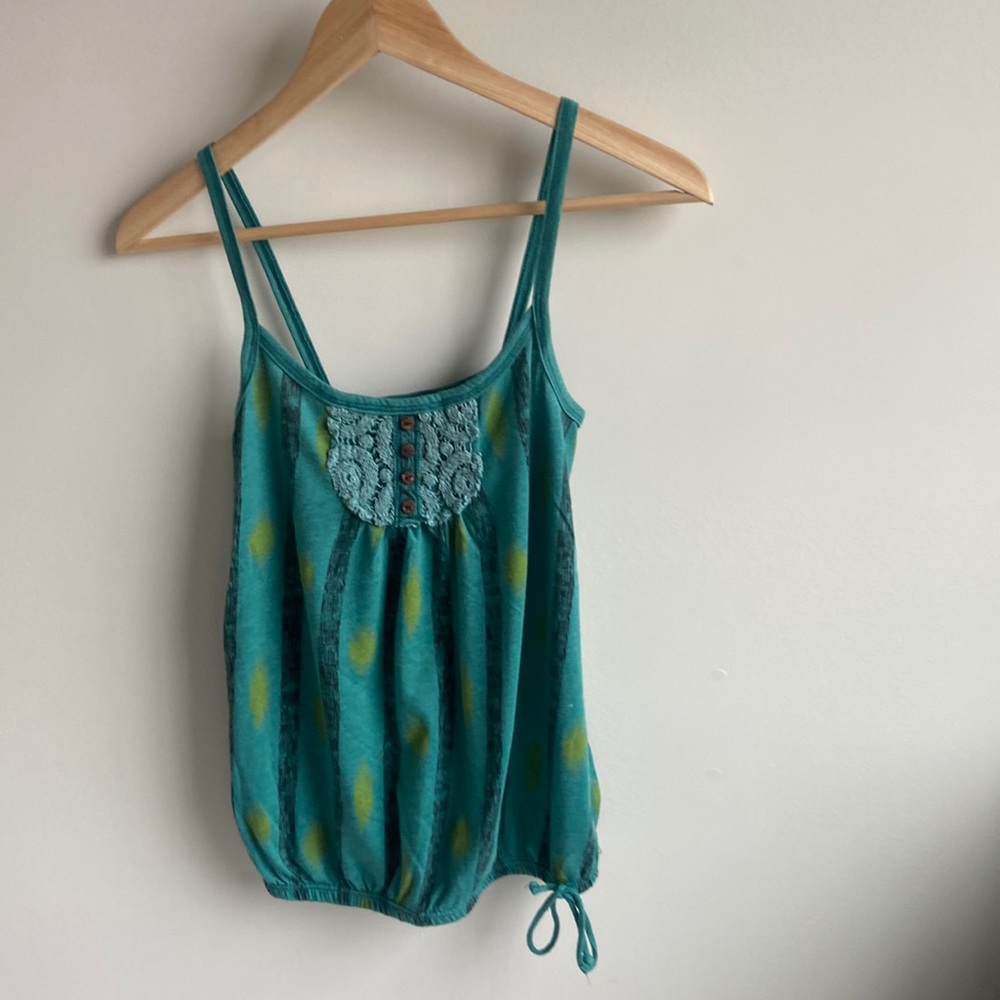 Woman spaghetti strap top medium